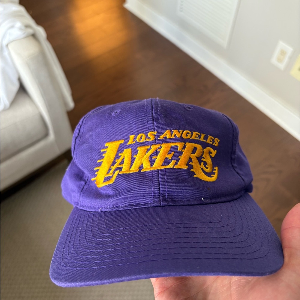 Vintage Los Angeles Lakers Script Snapback